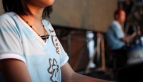 何欣穗-给女儿 何欣穗-给女儿