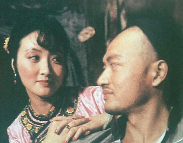 读《死水微澜》